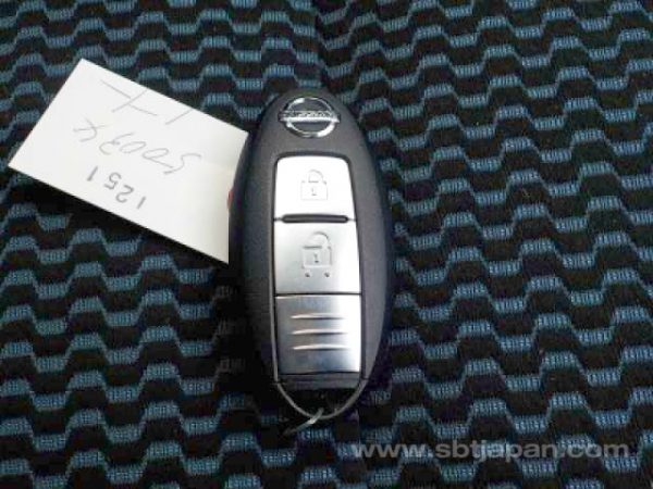 2016 NISSAN NOTE (Stock #: YT4705) - Image 22