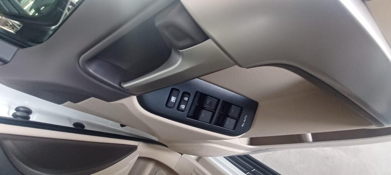 TOYOTA LANDCRUISER PRADO