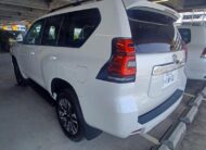 TOYOTA LANDCRUISER PRADO