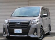 TOYOTA	NOAH